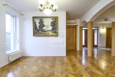 Luxusný RD v barokovom štýle +bazén +4xgaráž +altánok +záhrada(1198m2), Dunajská Streda |Gofar |Exkluzívne