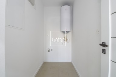 Na predaj | Vzorový 4i RD so 7 ročnou zárukou s veľkou záhradou a parkovaním pre štyri autá | Gofar | Exkluzívne