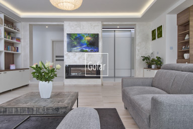 Predaj| Prémiový komplex bývania, podnikania a relaxu na parcele 1920m2 Báč, DS |Exkluzívne |Gofar RK 