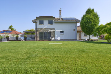 Predaj| Prémiový komplex bývania, podnikania a relaxu na parcele 1920m2 Báč, DS |Exkluzívne |Gofar RK 