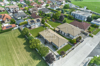 Predaj| Prémiový komplex bývania, podnikania a relaxu na parcele 1920m2 Báč, DS |Exkluzívne |Gofar RK 