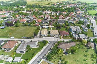 Predaj| Prémiový komplex bývania, podnikania a relaxu na parcele 1920m2 Báč, DS |Exkluzívne |Gofar RK 