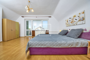 Predaj| Samostatne stojaci RD s garážou+garáž so skladom+veľká záhrada v tichej lokalite obce Kyselica, okres DS |Gofar |Exkluzívne