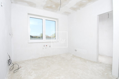 Predaj | Veľký (125m2) 4i RD s vynikajúcou dispozíciou, záhradou a parkovaním pre štyri autá DS | Gofar | Exkluzívne