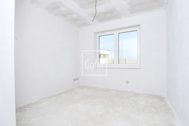 Predaj | Veľký (125m2) 4i RD s vynikajúcou dispozíciou, záhradou a parkovaním pre štyri autá DS | Gofar | Exkluzívne