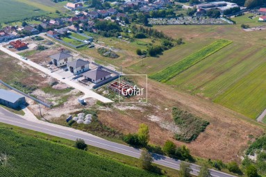 Gofar offers for sale an capital construction land in the village of Baka