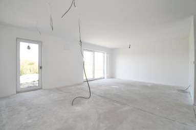 Gofar - Exkluzívne na predaj - Veľký rodinný dom (105m2) so záhradou, terasou (23m2) a dvomi parkovacími státiami v cene, BAKA okr. DS