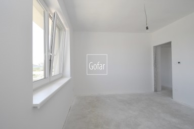 Gofar - Exkluzívne na predaj - Veľký rodinný dom (105m2) so záhradou, terasou (23m2) a dvomi parkovacími státiami v cene, BAKA okr. DS