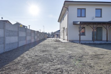 Predaj 3i byt s extra veľkou záhradou, terasou + 2 parkovacie státia, Baka, okr. DS | Exkluzívne | GOFAR 