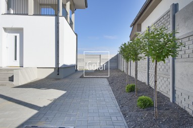 GOFAR | Predaj veľkého (128m2) 3i bytu ako súčasť dvojdomu+terasy+parkovacie státie, Trstená na Ostrove, okr. DS |Exkluzívne