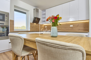 Predaj | Veľkometrážny 3i byt (153m2) so záhradou, dvomi terasami a parkovaním - Trstená na Ostrove, okres Dunajská Streda |Gofar |Exkluzívne