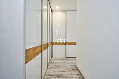 Predaj| Priestranný 4-izbový rodinný dom s bazénom, terasou a garážou v novej tichej lokalite, Veľký Meder |Gofar |Exkluzívne