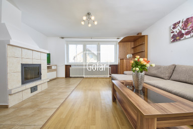 Predaj| Samostatne stojaci RD s garážou+garáž so skladom+veľká záhrada v tichej lokalite obce Kyselica, okres DS |Gofar |Exkluzívne