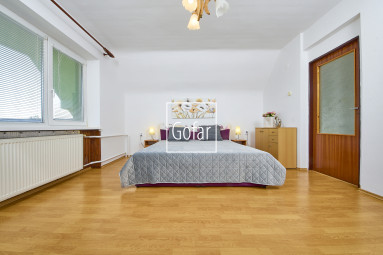 Predaj| Samostatne stojaci RD s garážou+garáž so skladom+veľká záhrada v tichej lokalite obce Kyselica, okres DS |Gofar |Exkluzívne