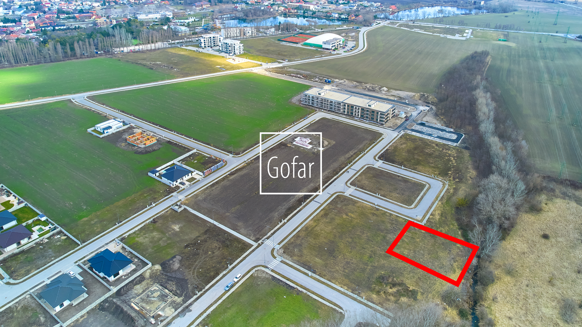 EXKLUZÍVNA PONUKA | Veľkorysý stavebný pozemok 990 m² v prestížnej lokalite Florida Park – ideálne miesto pre váš vysnívaný domov v Dunajskej 