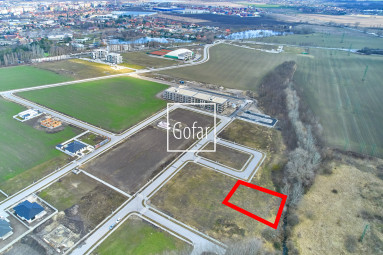 EXKLUZÍVNA PONUKA | Veľkorysý stavebný pozemok 990 m² v prestížnej lokalite Florida Park – ideálne miesto pre váš vysnívaný domov v Dunajskej 